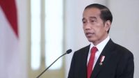 Masyarakat Tetap Tenang, Jokowi Imbau: Kurangi Aktivitas Tidak Perlu, Kasus Covid-19 Melonjak