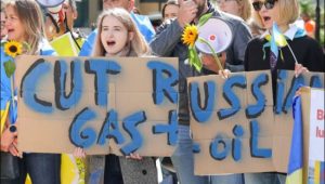 Temui Jalan Buntu, Uni Eropa Terus Upayakan Embargo Minyak Rusia
