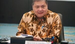 S&P Pertahankan Rating Indonesia, Investor Makin Percaya! Airlangga: Peluang Naik Kelas Kian Terbuka airlangga