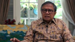 “Politik Industri Nasional dan Program Hilirisasi”