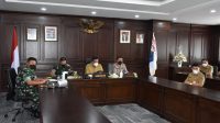 Lewat Vicon, Pangdam Merdeka Ikuti Arahan Presiden Terkait Covid-19 di Indonesia