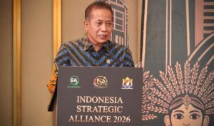 Menkop Ferry Juliantono Tegaskan Kemitraan Swasta dan Koperasi Dongkrak Pertumbuhan Ekonomi bfe bc bccb