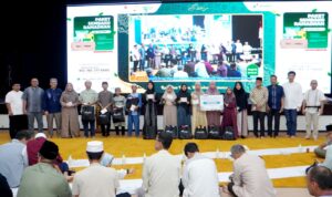 Harmoni Ramadan: PHM Berbagi Manfaat untuk Ketahanan Energi dan Kesejahteraan Masyarakat caddf bea f c fcfaddaf