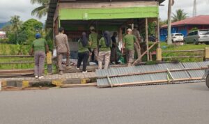 Satpol PP Padangsidimpuan Diduga Bongkar Kios Tanpa Prosedur, Pedagang Kecil Protes
