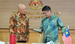 MenKopUKM RI dan Menteri Wirausahawan Malaysia Sepakati Kerja Sama Tiga Bidang