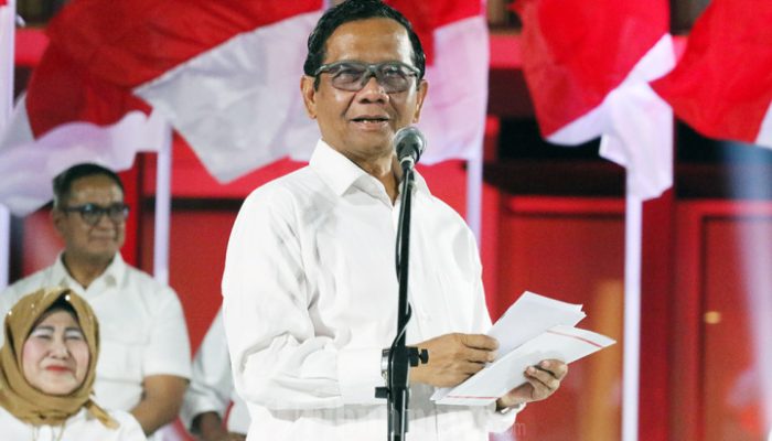 Mahfud: Pemerintah RI Memiliki Hak untuk Menangani Pengungsi Rohingya, Asalkan....