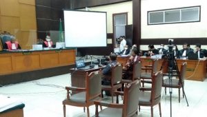djoko-tjandra-dan-brigjen-prasetijo-datangi-langsung-sidang-kasus-surat-jalan-ibnu-hariyantodetikcom_169