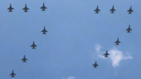 14 Pesawat Tempur F16 Membentuk Formasi 77 Dan 8 Helikopter TNI, POLRI Hiasi Langit Ibukota