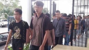 Belasan WNI Tewas di Tahanan Malaysia, Kemlu RI Tuntut Penjelasan