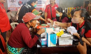 BMI Peduli: Sentuh Desa Terpencil, BMI Gelar Baksoskes di Tambakan