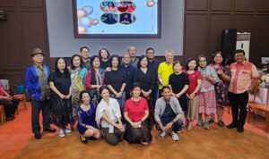 Romo Yos Bintoro: Kesetiaan Adalah Rahmat Tuhan yang Harus Dirawat dalam Iman dan Keluarga ef ff fdd cef