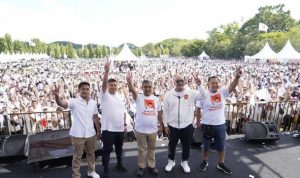 HUT 15 Partai Gerindra di Bali: Puluhan Ribu Orang “Putihkan” Denpasar