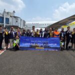 foto Penerbangan Perdana Transnusa Rute Lampung (TKG) Kuala Lumpur (KUL)