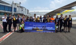 foto Penerbangan Perdana Transnusa Rute Lampung (TKG) Kuala Lumpur (KUL)