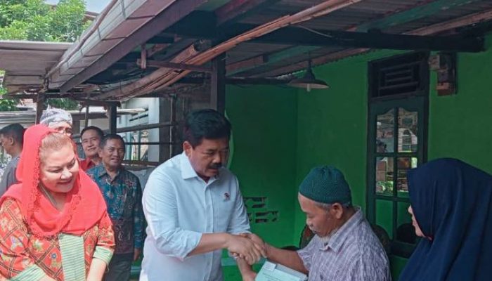 Gelar Rakor GTRA Provinsi Jawa Tengah, Menteri Hadi Tjahjanto Serahkan Sertipikat Tanah Door To Door Di Semarang