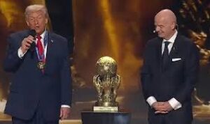Drama Politik di Panggung Piala Dunia: Trump Dapat Hadiah Perdamaian FIFA images ()