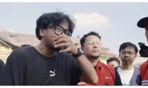 Bantuan Rp 10 Miliar Tiba, Ferry Irwandi Ungkap Fakta Mengerikan di Aceh Tamiang images ()