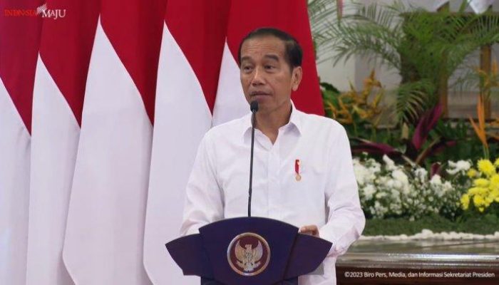 Jokowi Resmi Teken PP Untuk Meningkatkan Uang Pensiun TNI-Polri