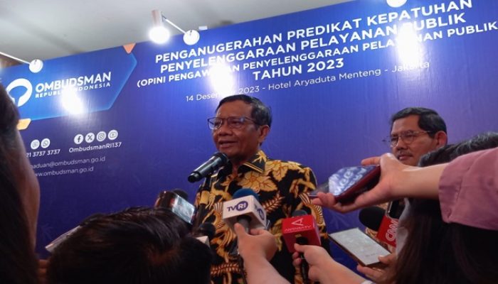 Gelombang Pengungsi Rohingya Bertambah, Mahfud: Pemerintah Berhak Usir Mereka!