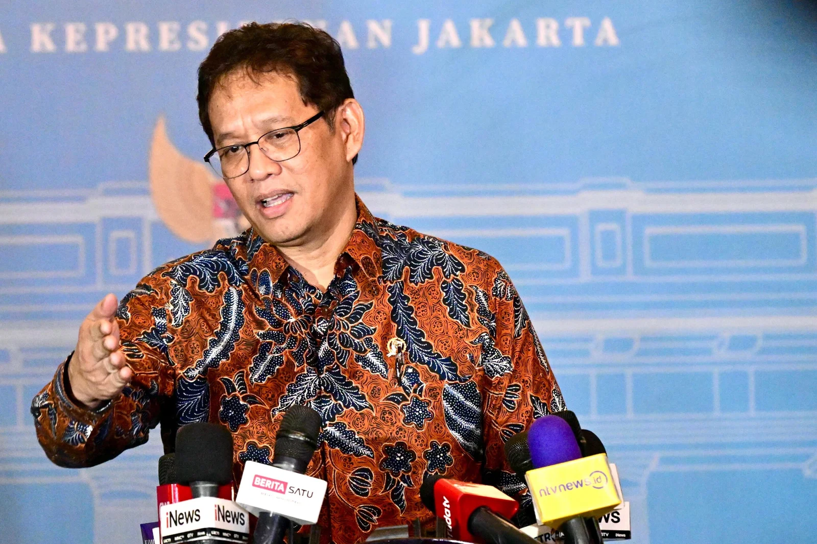 menteri keuangan purbaya yudhi sadewa di istana negara pada vmaz scaled