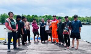 Detik-detik Penyelamatan 7 Nelayan di Selat Makassar, Aksi Cepat PHM Jadi Penyelamat nelayan