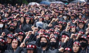 Demo Besar-Besaran Samsung, Ribuan Karyawan Mogok Kerja Selama Tiga Hari. Ini Penyebabnya!