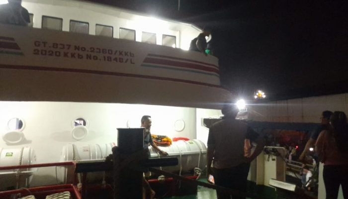 Pelabuhan Manado Terapkan Biaya Izin Rp.30.000 Untuk Muat Kendaraan Bermotor!