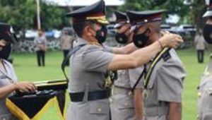 Kapolda Bali Lantik 575 Siswa Bintara Polri T.A. 2021 Di SPN Polda Bali Yang Berlokasi Di Singaraja