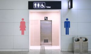 Ilustrasi toilet umum. Foto: Shutter Stock raxkgobndkvlzwlrzod