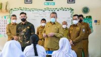 Tangerang Selatan Ujicoba PTM 100 Persen Wagub, Wali Kota serta Wakil Kunjungi Sekolah