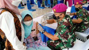 Serbuan Vaksin COVID 19 Untuk Anak- anak Oleh Marinir Dimulai